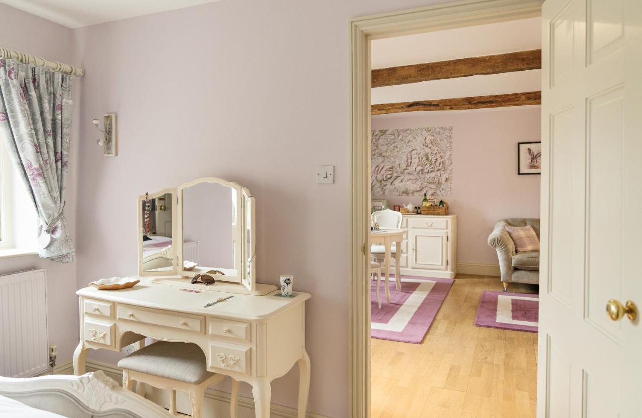 كريكهاوْل Neuadd B&B Suites المظهر الخارجي الصورة
